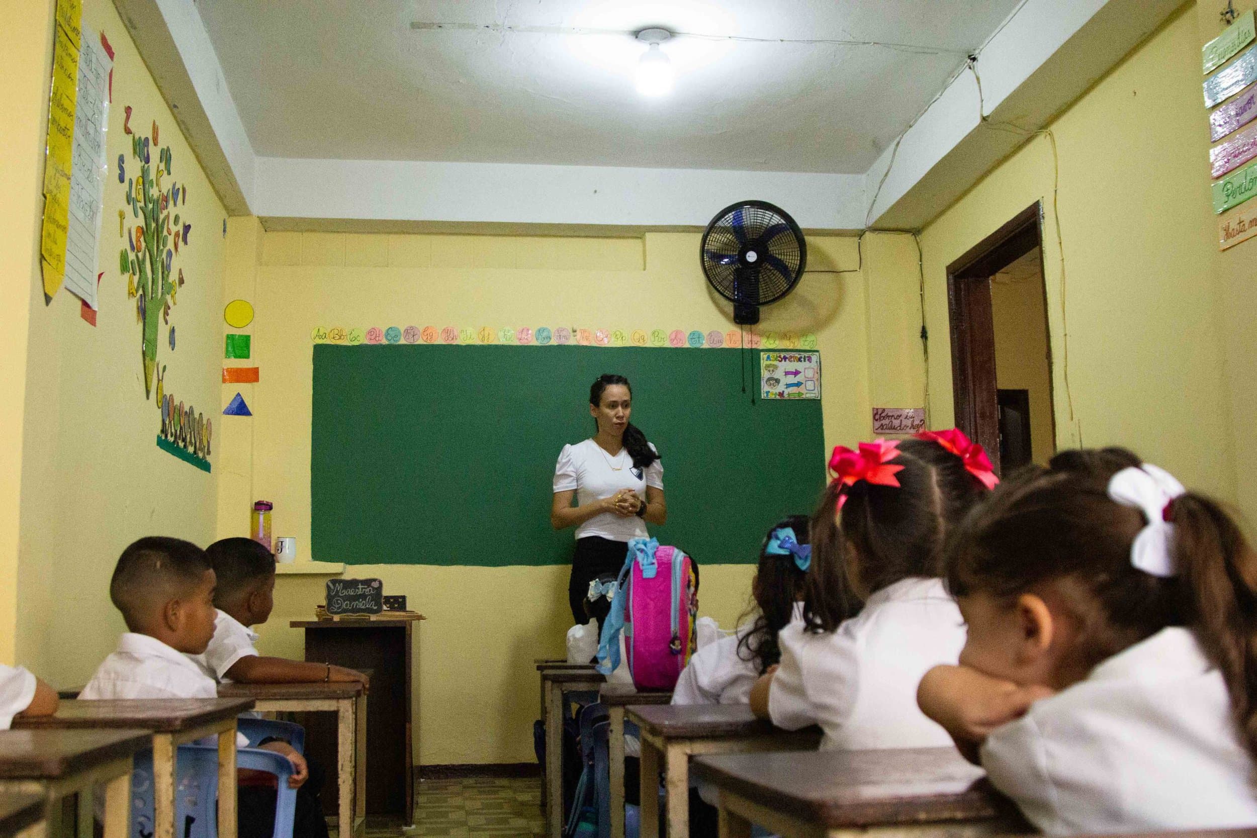 Colegios privados enfrentan el nuevo año escolar con daños por sismos, morosidad y cuotas congeladas