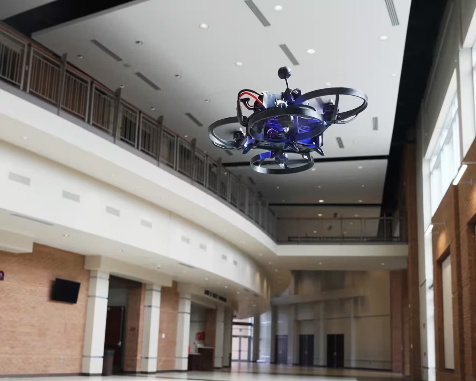 Los drones que prometen cambiar la respuesta a los tiroteos en escuelas de EEUU