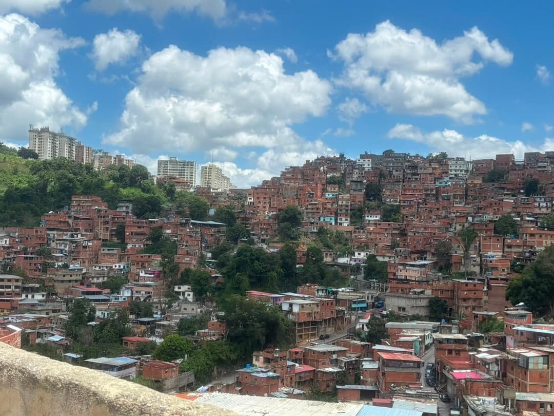 Vecinos de Petare denuncian que inspecciones en ese sector fueron selectivas después de los terremotos